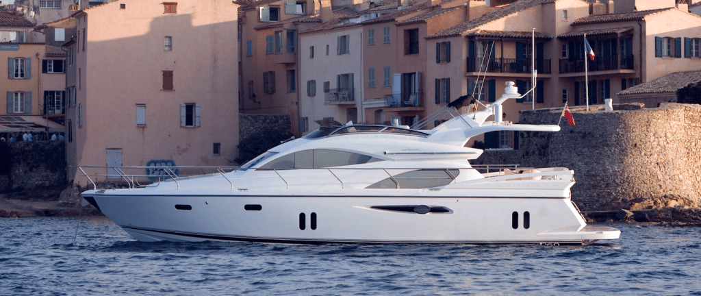 Pearl 60 super yacht chater South of France