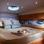 Yacht Sunseeker predator 52 master cabin