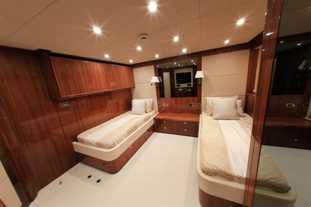 sunseeker yacht charter Spacious Twin cabin