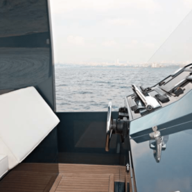 cockpit of Alen 42 luxury superyacht tender