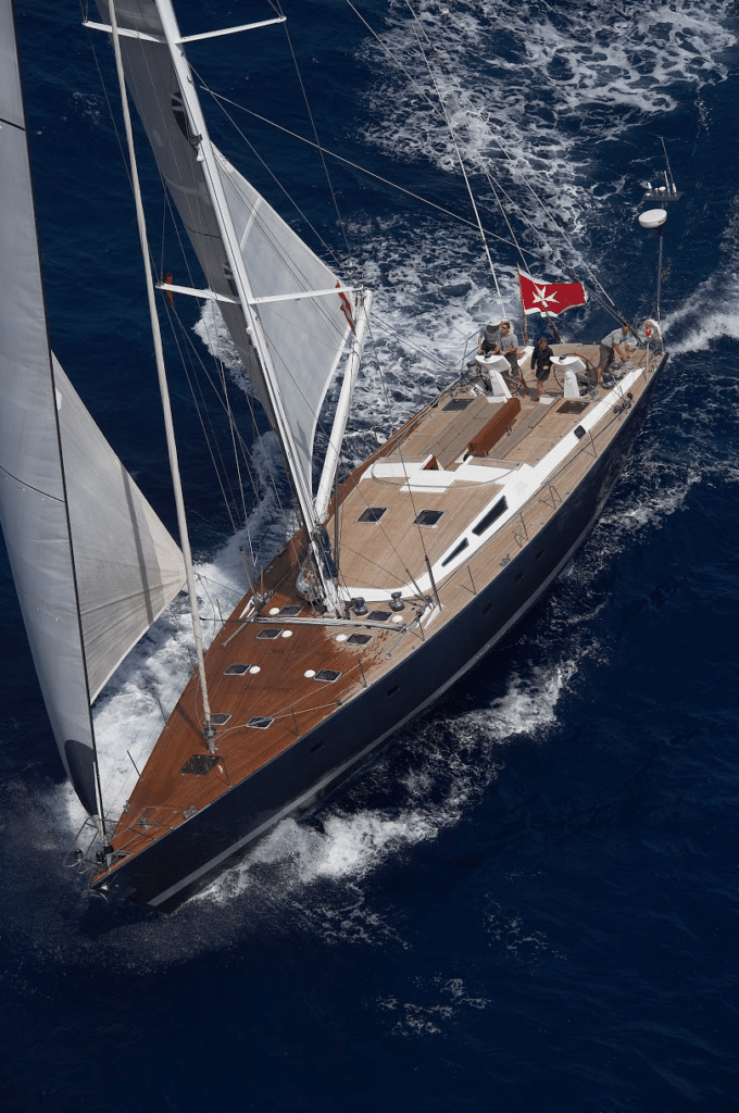 Nihau luxury sailing yacht charter