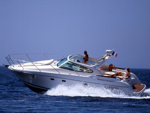 motorboat rental near Cannes