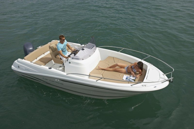 Rent a boat Cannes, day boat hire in Cannes and on the French Riviera