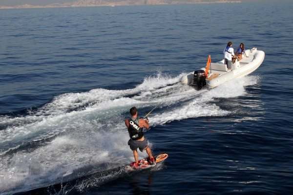 Superyacht tender Riviera for watersports