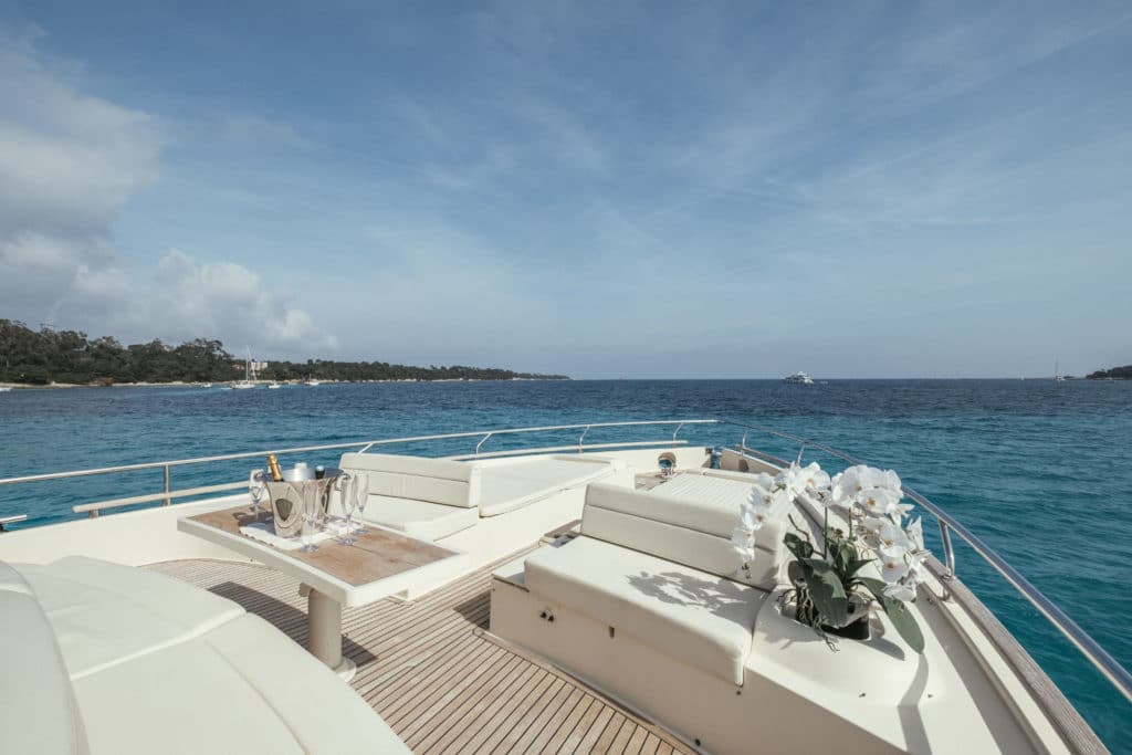 Antibes yachts fore deck