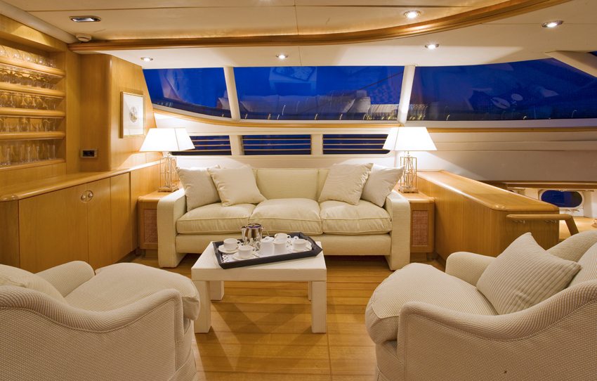 Luxury Sailing Yacht Charter Tenaz
