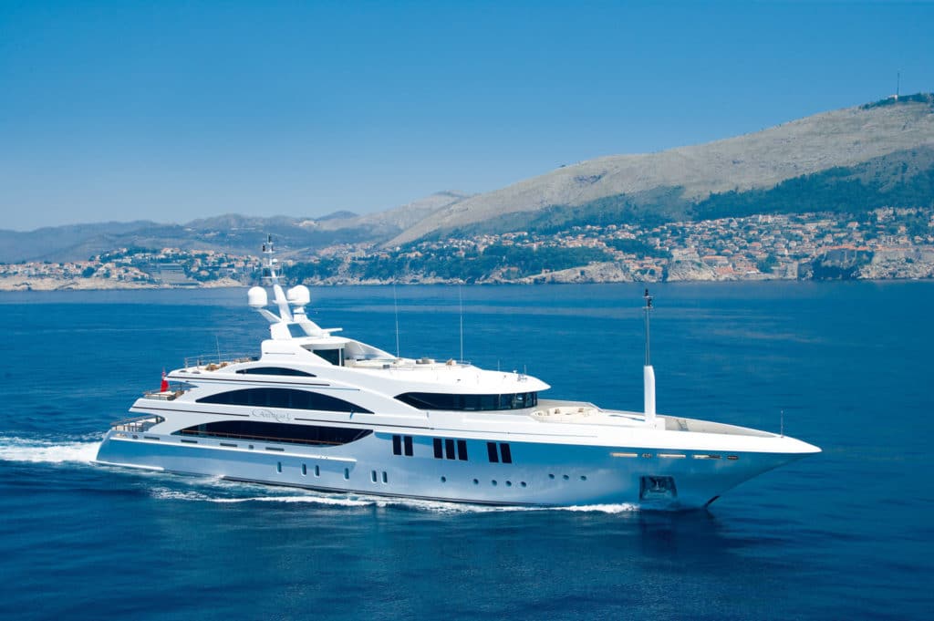 Andreas L Yacht, Benetti superyacht for charter on the French Riviera