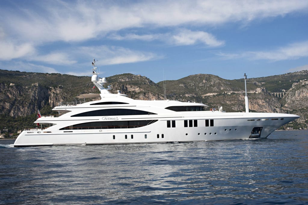 Andreas L Yacht, Benetti superyacht for charter on the French Riviera
