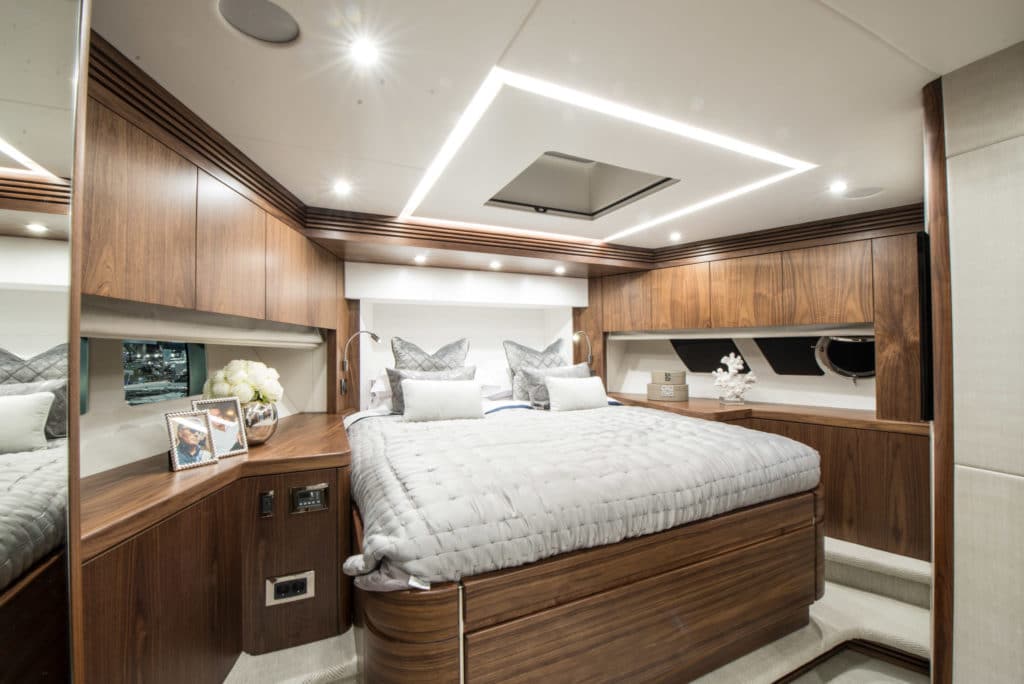 Luxury yacht charter Mallorca - Glasax Sunseeker 2016
