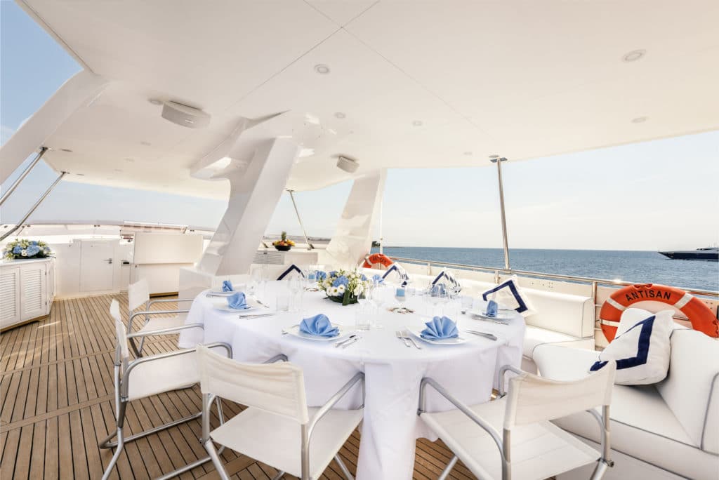 Cannes charter yacht Antisan