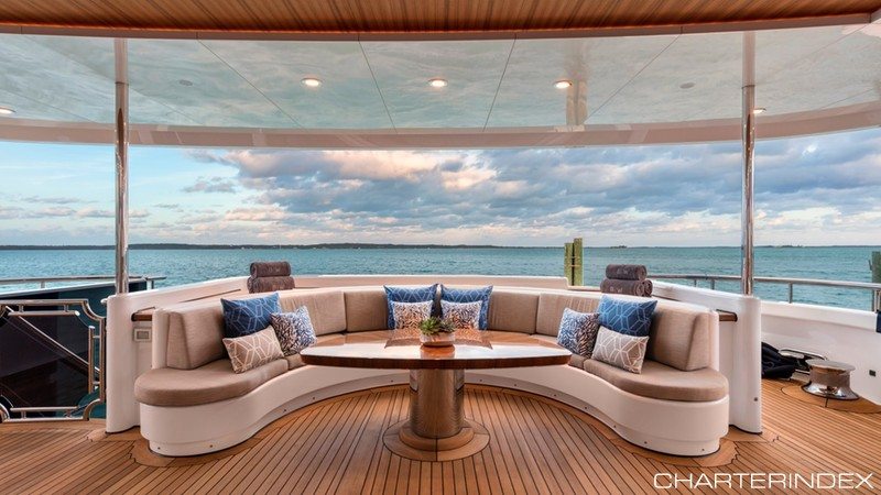 Feadship Broadwater aft seating