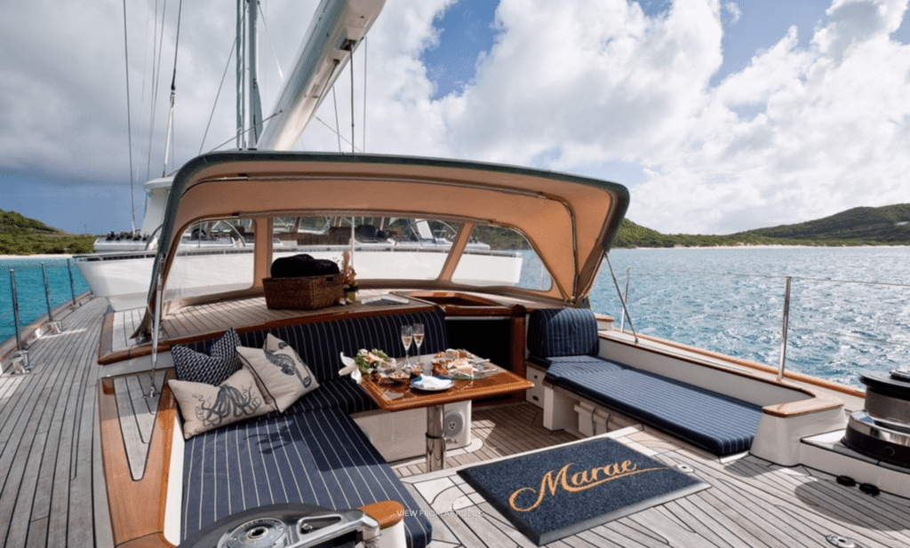 Alloy Yachts Marae aft dining