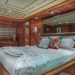 Paradise Ferretti 94 for charter VIP cabin
