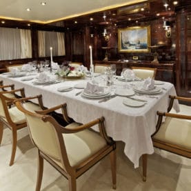 Siar Moschini O'Rion Charter Yacht dining