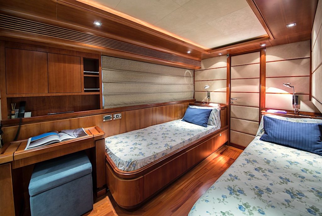 Ferretti Yacht for Charter Anne Marie twin cabin
