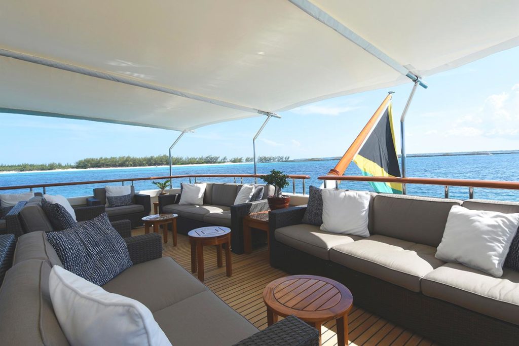 Nita K II yacht charter bridge seating