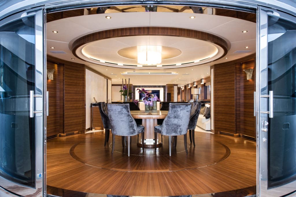 Silver Wind Isa Charter Yacht dining area