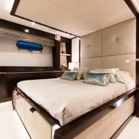 Silver Wind Isa Charter Yacht guest cabin