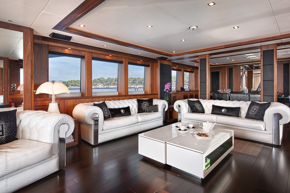 Sunseeker Charter Yacht Black & White salon main deck