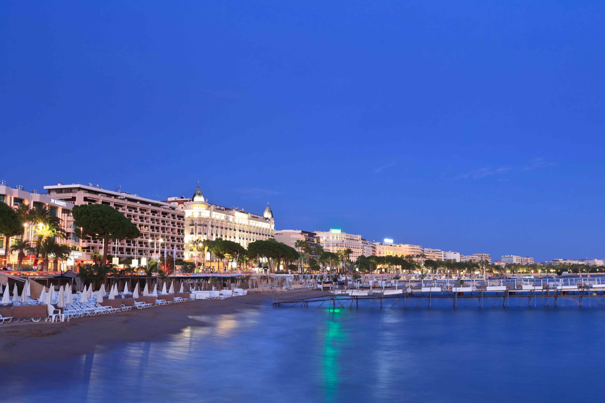 corporate charter and events Cannes