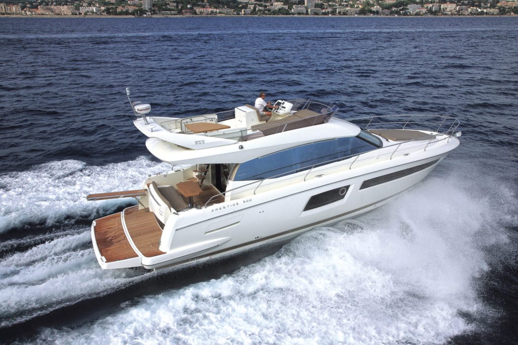 Prestige 500S Flybridge day boat rental Cannes