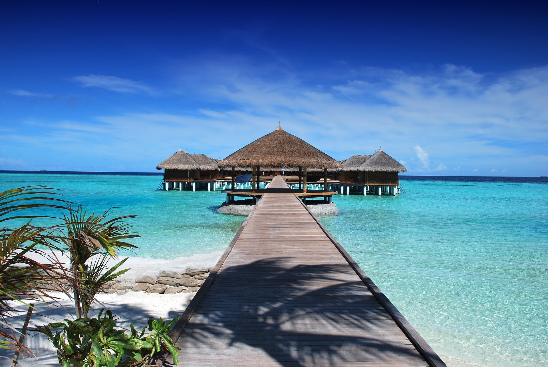 Maldives beach hut yacht charter
