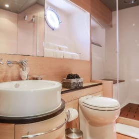 Yacht Baby Magic - Private Ensuite
