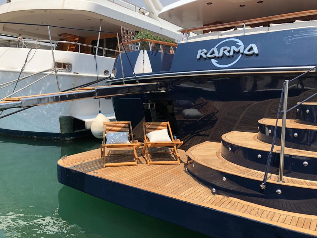 Motor yacht Karma