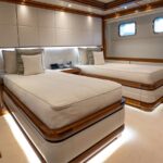 immersive-yacht-charter