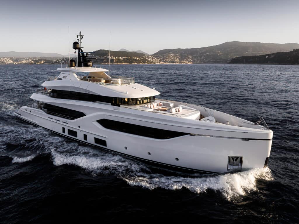 ace-luxury-yacht-charter