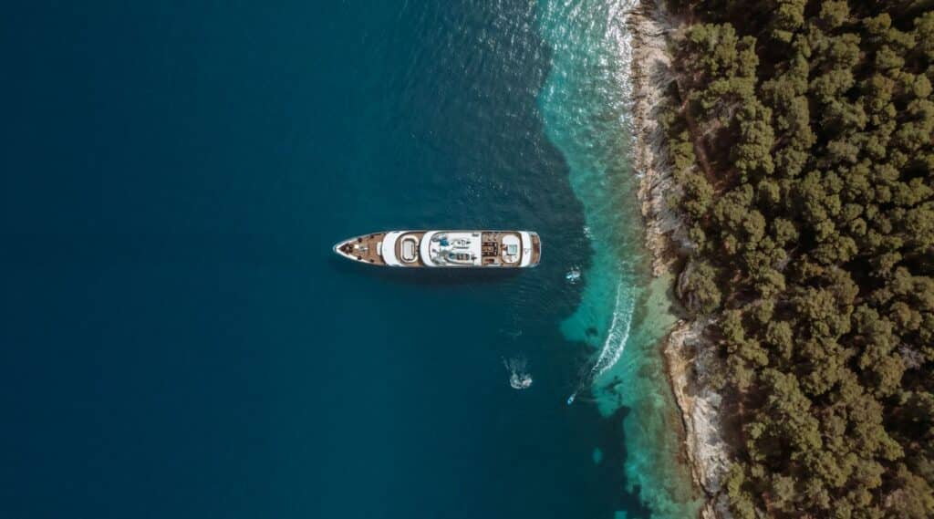 yacht-charter-in-croatia-freedom