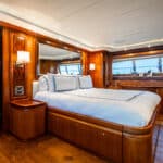 mambo-yacht-charter