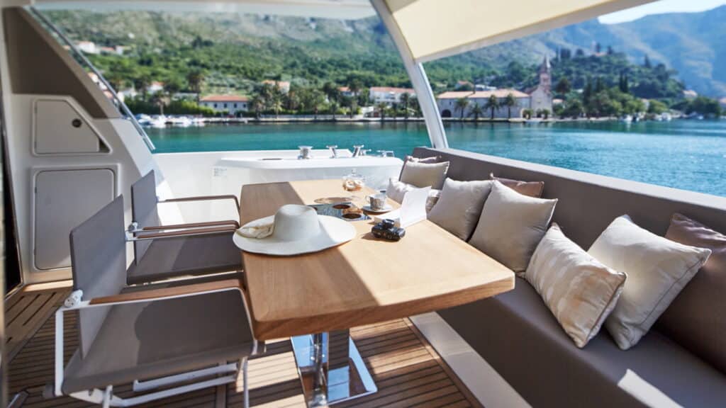 good-times-yacht-charter